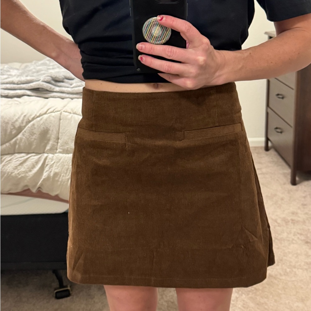 Princess Polly Chocolate Corduroy Mini Skirt NWT Size 4